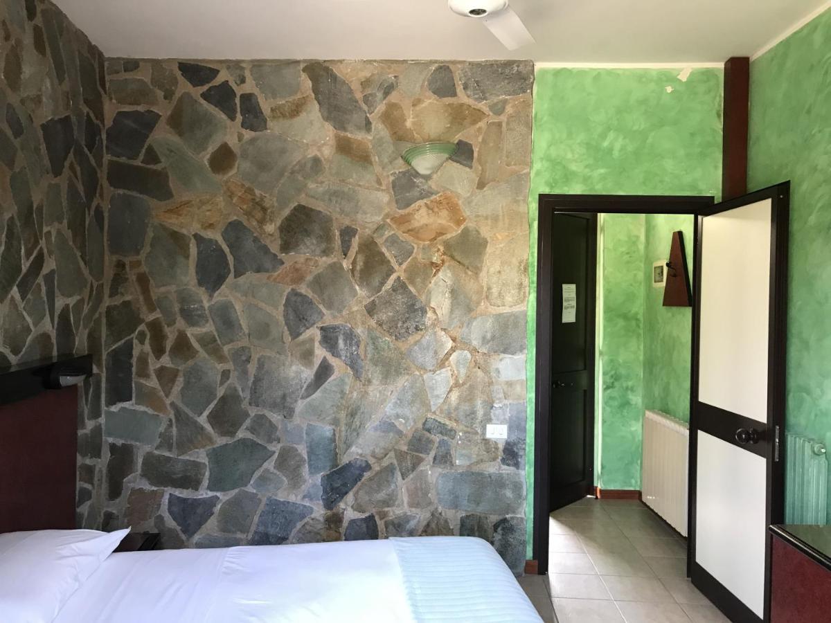 American Motel ชิสแตร์นา ดิ ลาตินา ภายนอก รูปภาพ