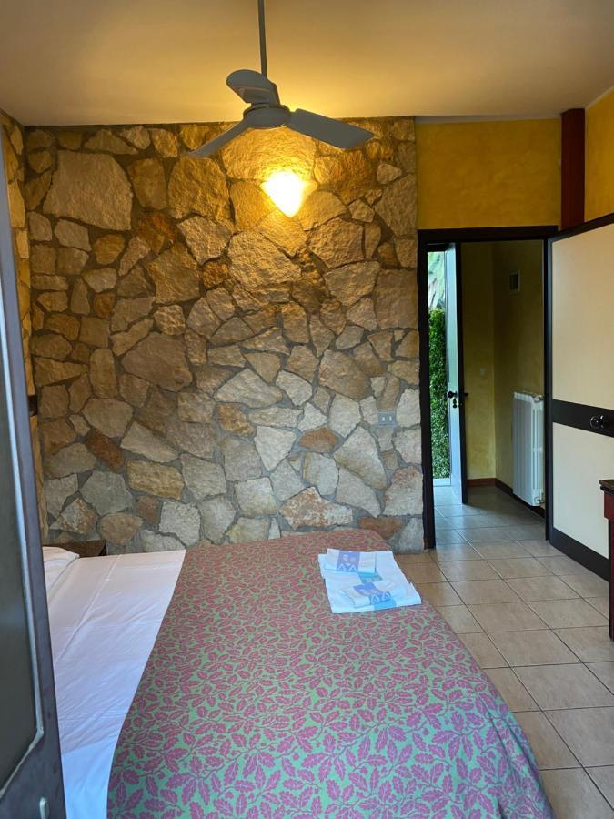 American Motel ชิสแตร์นา ดิ ลาตินา ภายนอก รูปภาพ
