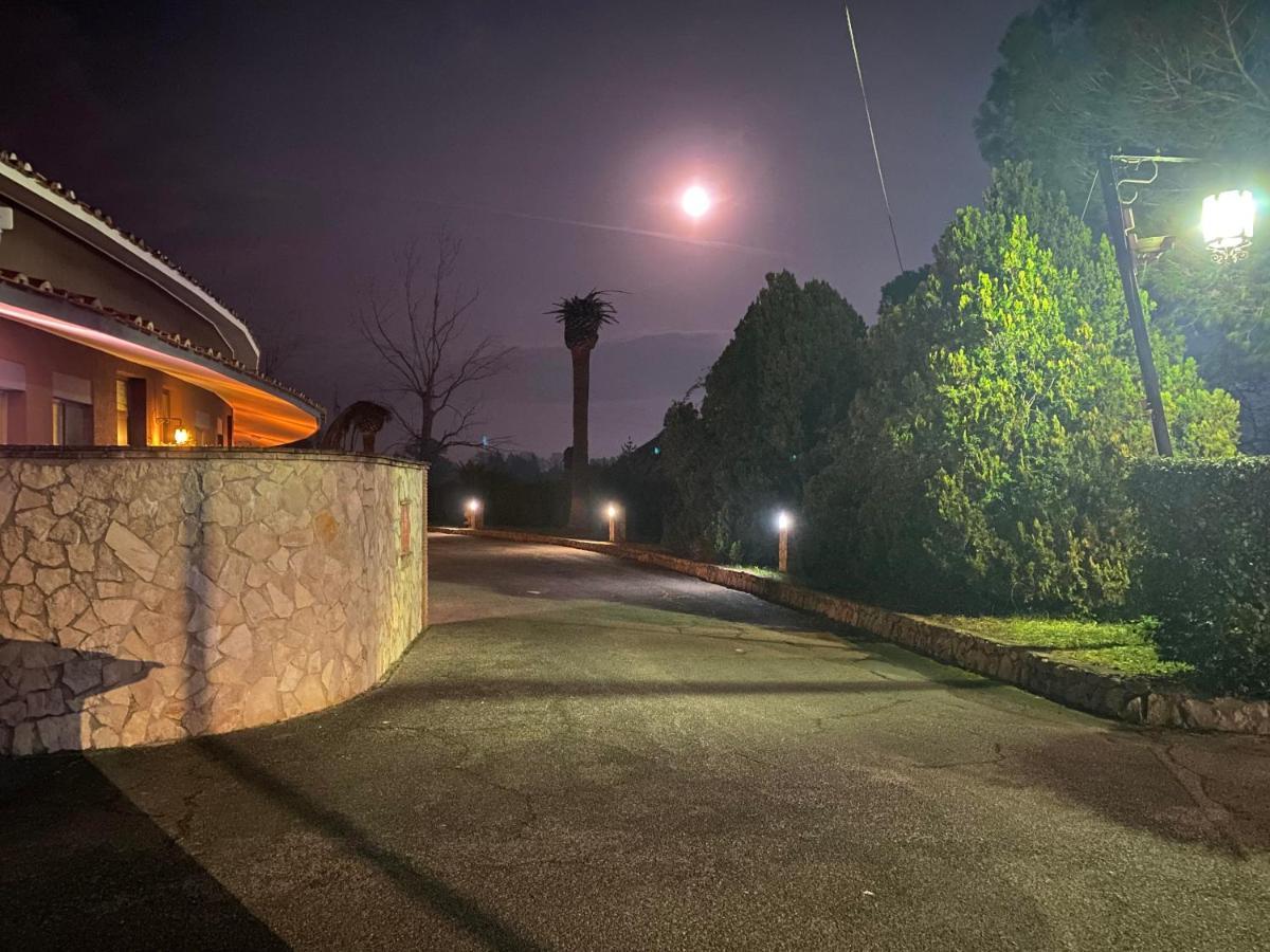American Motel ชิสแตร์นา ดิ ลาตินา ภายนอก รูปภาพ